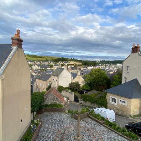 La Maison Bleue Port-en-Bessin-Huppain Ngoại thất bức ảnh
