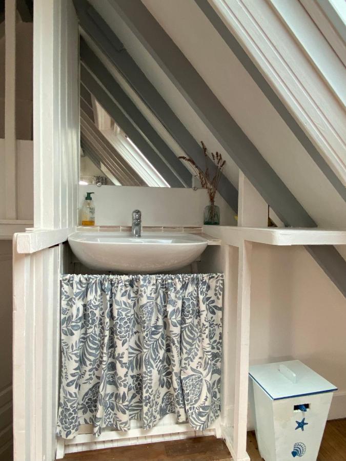 La Maison Bleue Port-en-Bessin-Huppain Ngoại thất bức ảnh